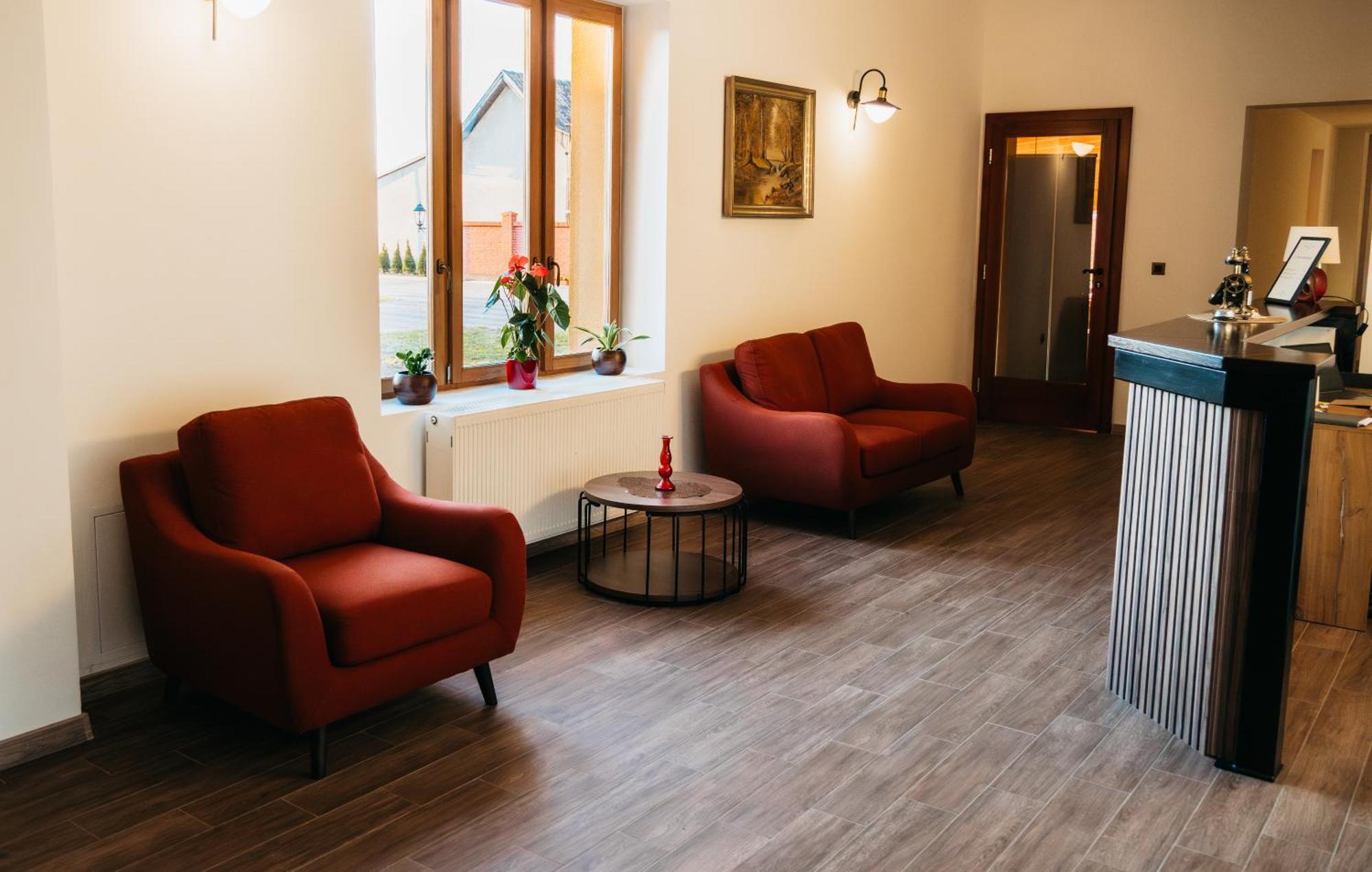 Pansion Mihica Dvori Hotell Babina Greda Exteriör bild